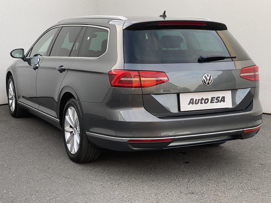 Volkswagen Passat 1.6 TDi Highline