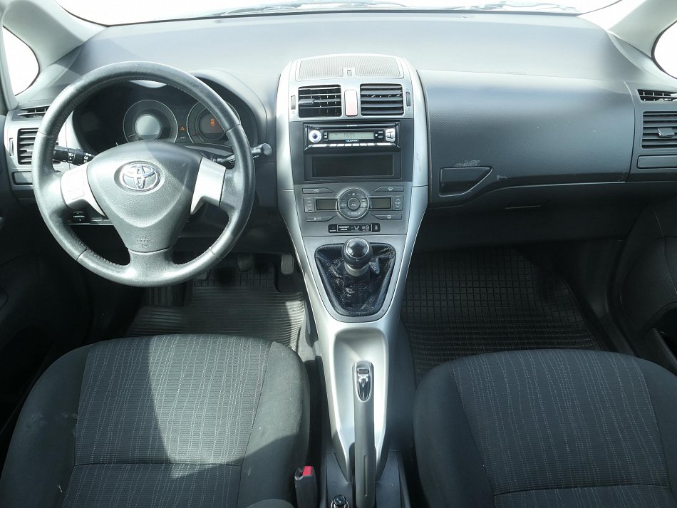 Toyota Auris 1.4D 