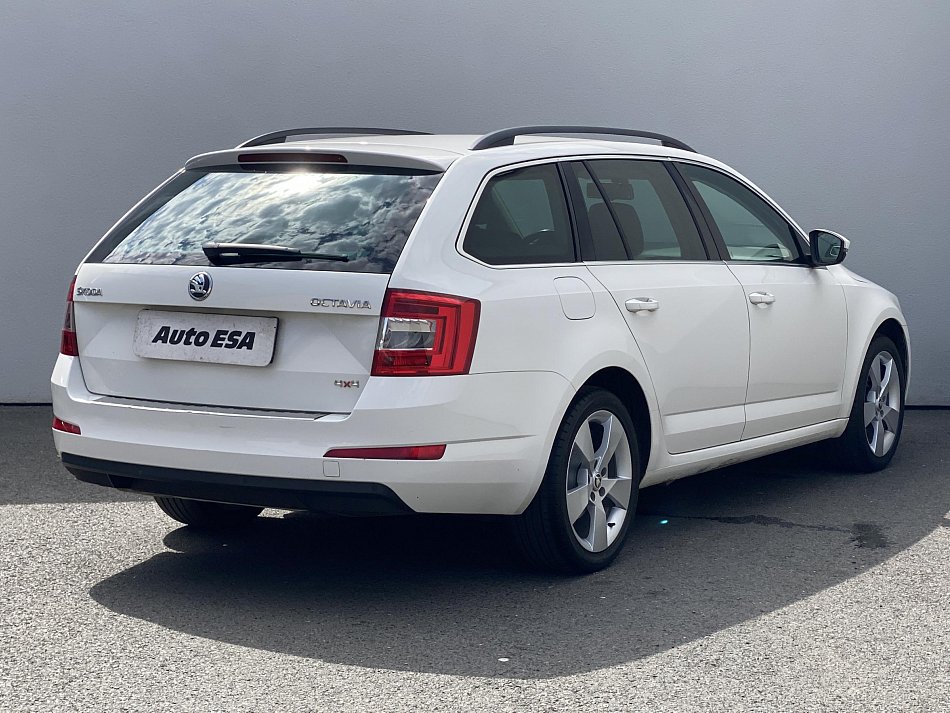 Škoda Octavia III 1.6 TDi Elegance 4x4