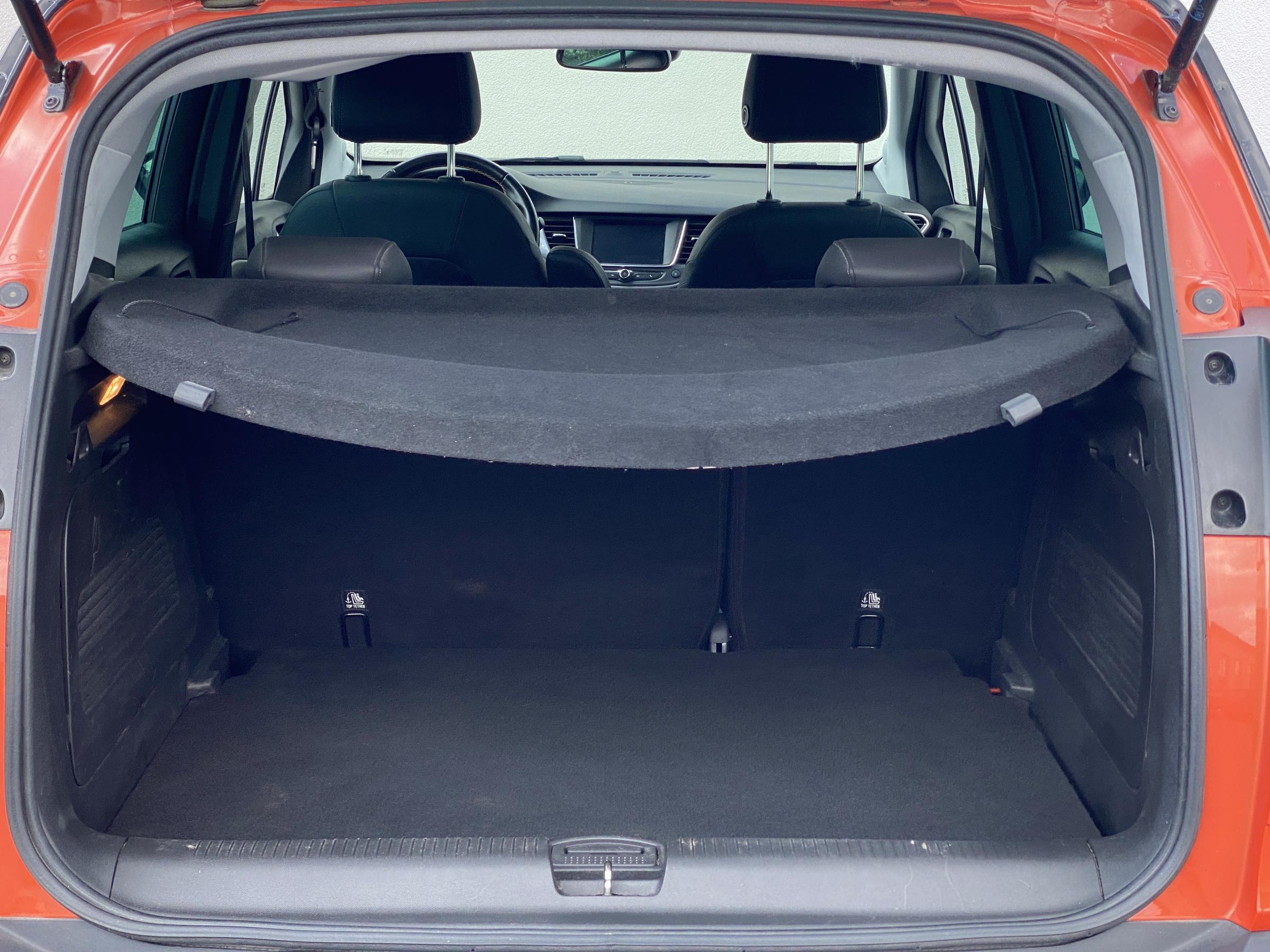 Vauxhall Crossland X, 2019 - pohled č. 8