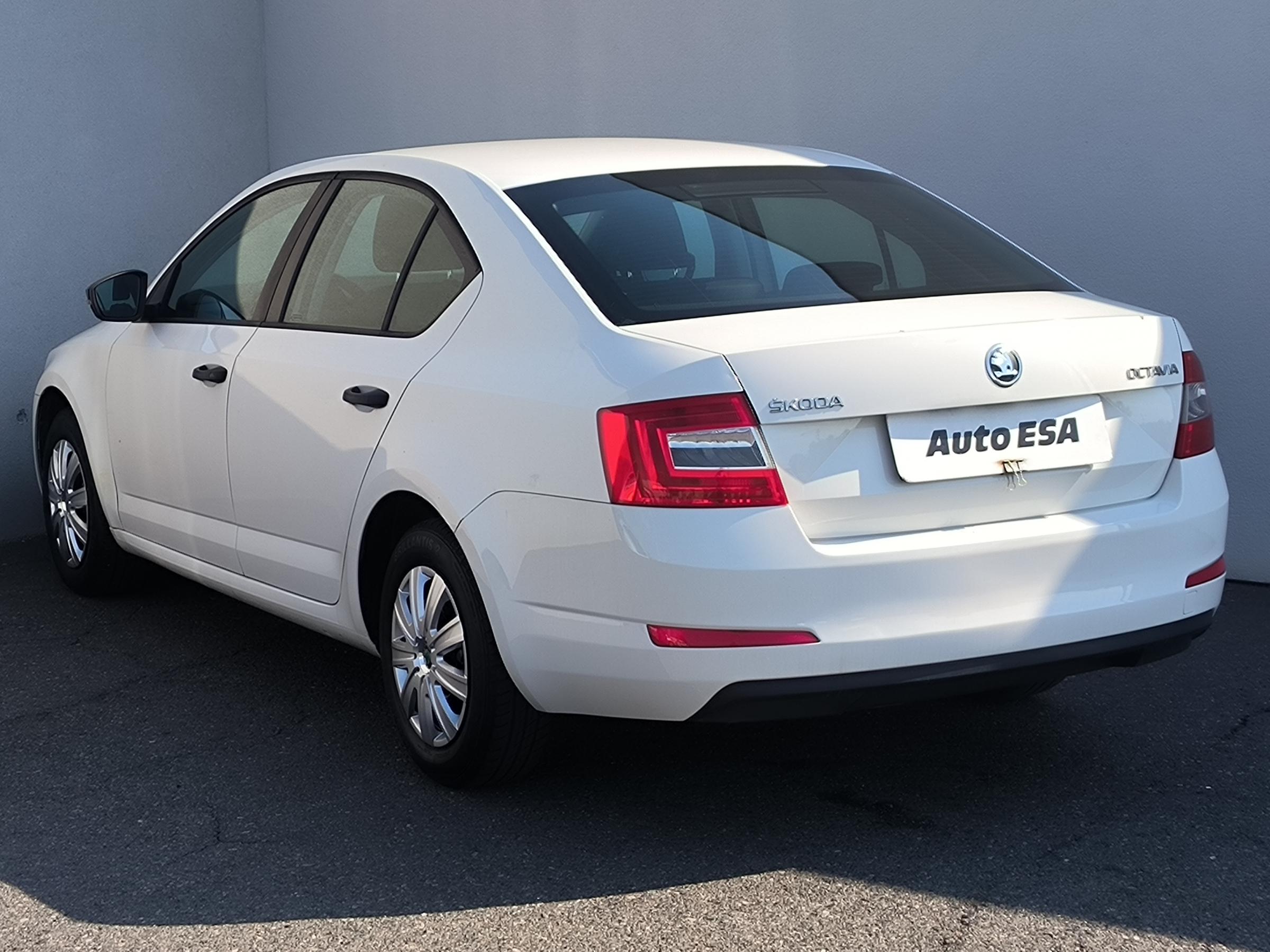 Škoda Octavia III, 2014 - pohled č. 6