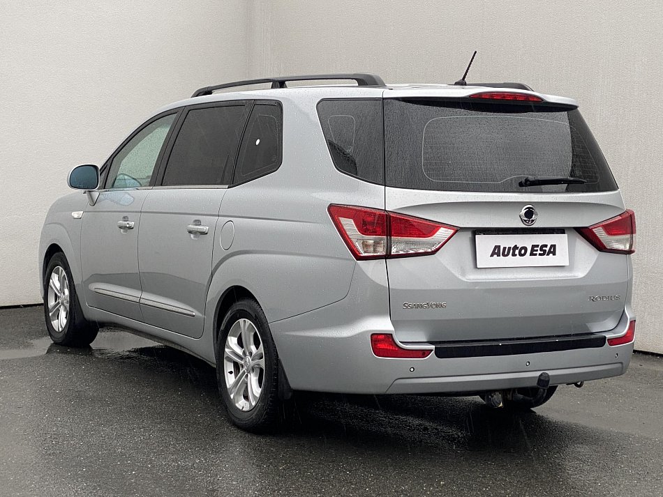 SsangYong Rodius 2.2 TD  7míst