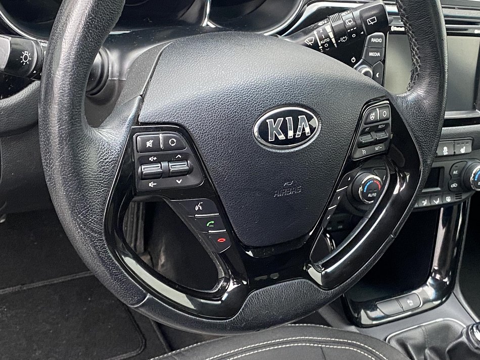 Kia Ceed 1.6 GDi 