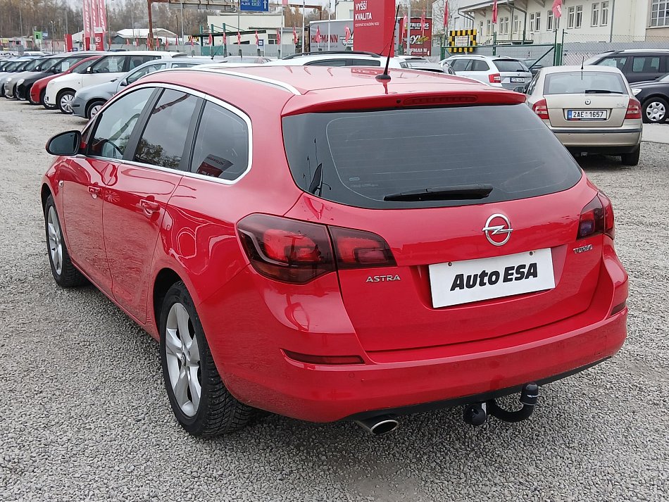 Opel Astra 1.6T 