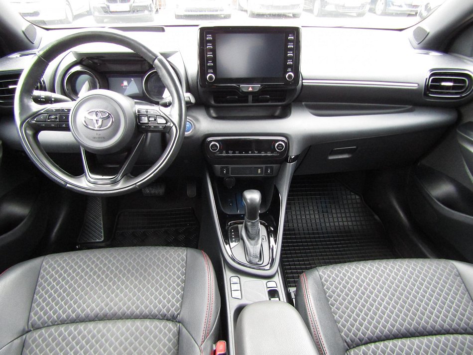 Toyota Yaris 1.5Hybrid 