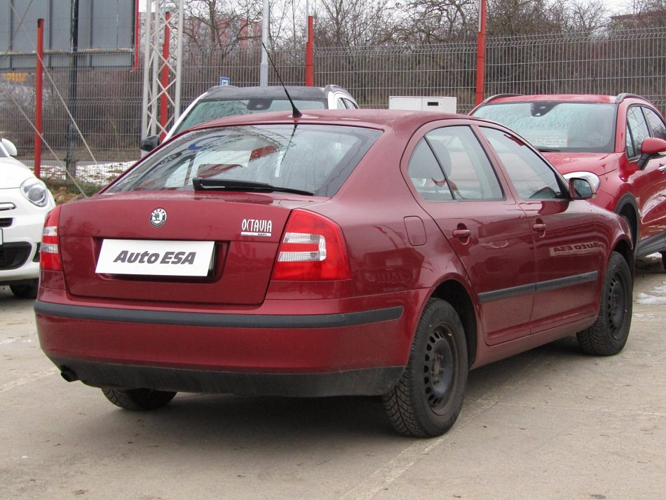 Škoda Octavia II 1.6MPI 