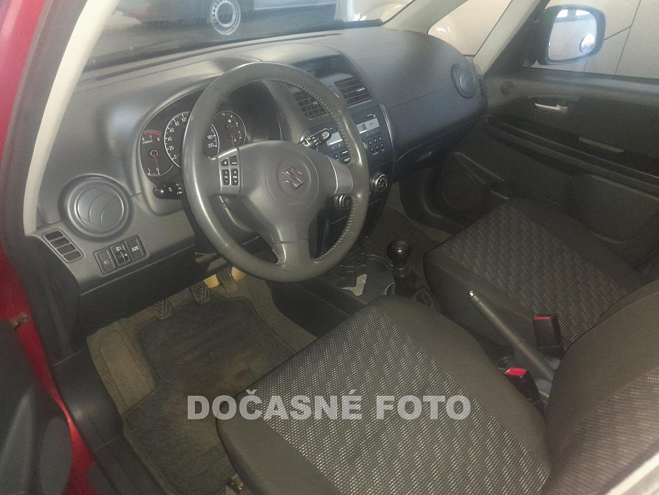 Suzuki SX4 1.6i 