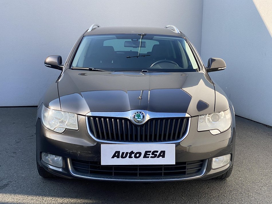 Škoda Superb II 2.0 TDi Ambition Ambition