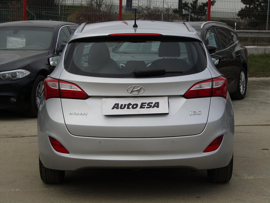 Hyundai I30 1.6 i 