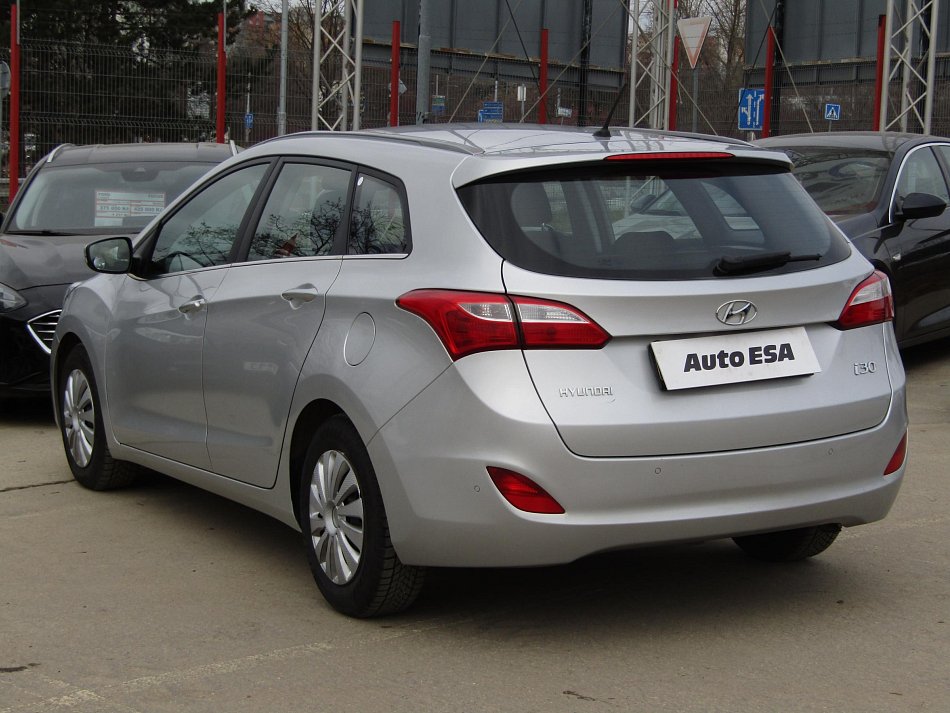 Hyundai I30 1.6 i 