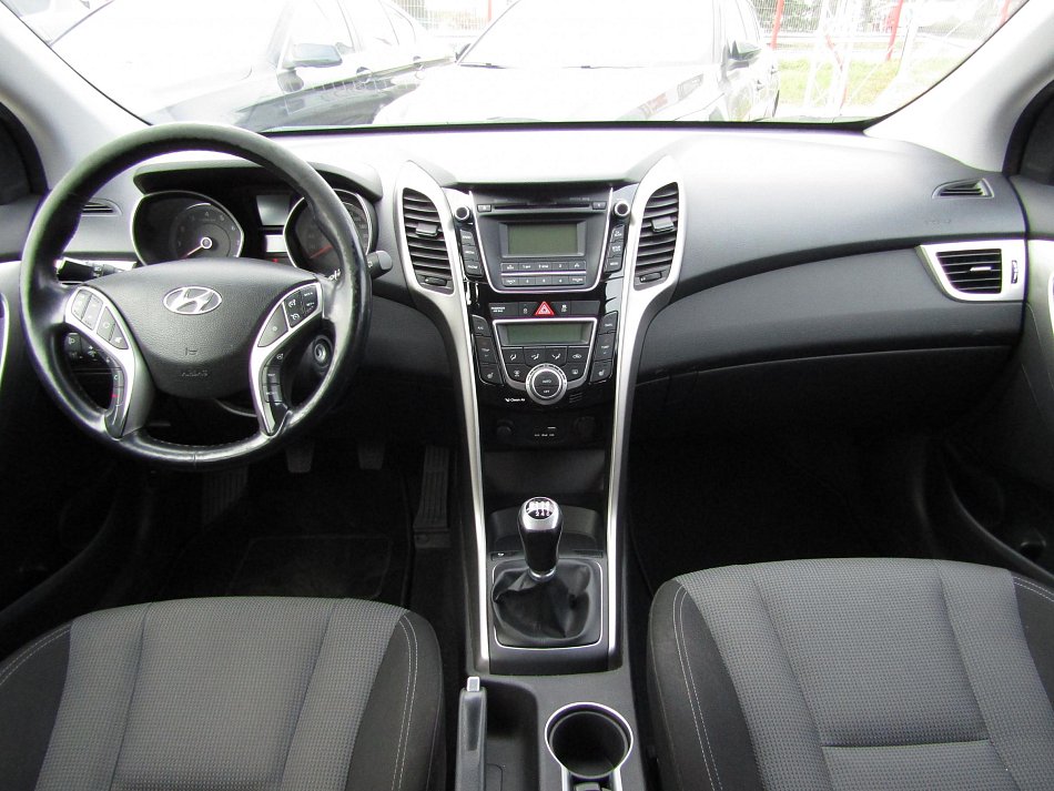 Hyundai I30 1.6 i 