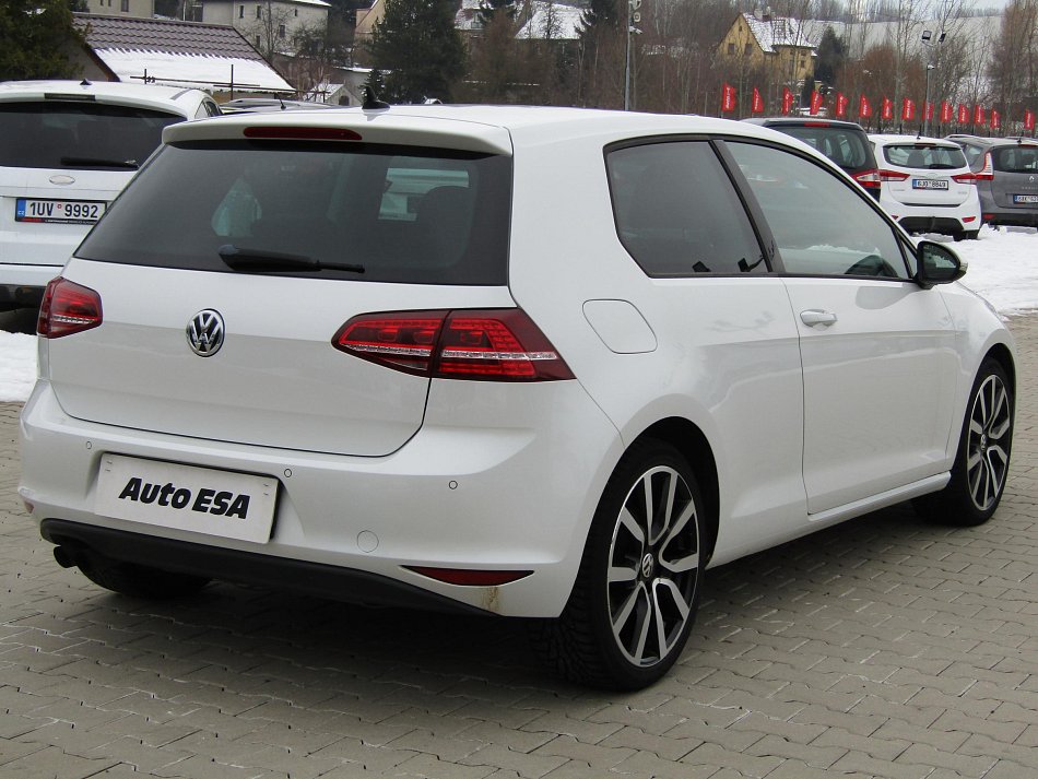 Volkswagen Golf 1.4 TSI 