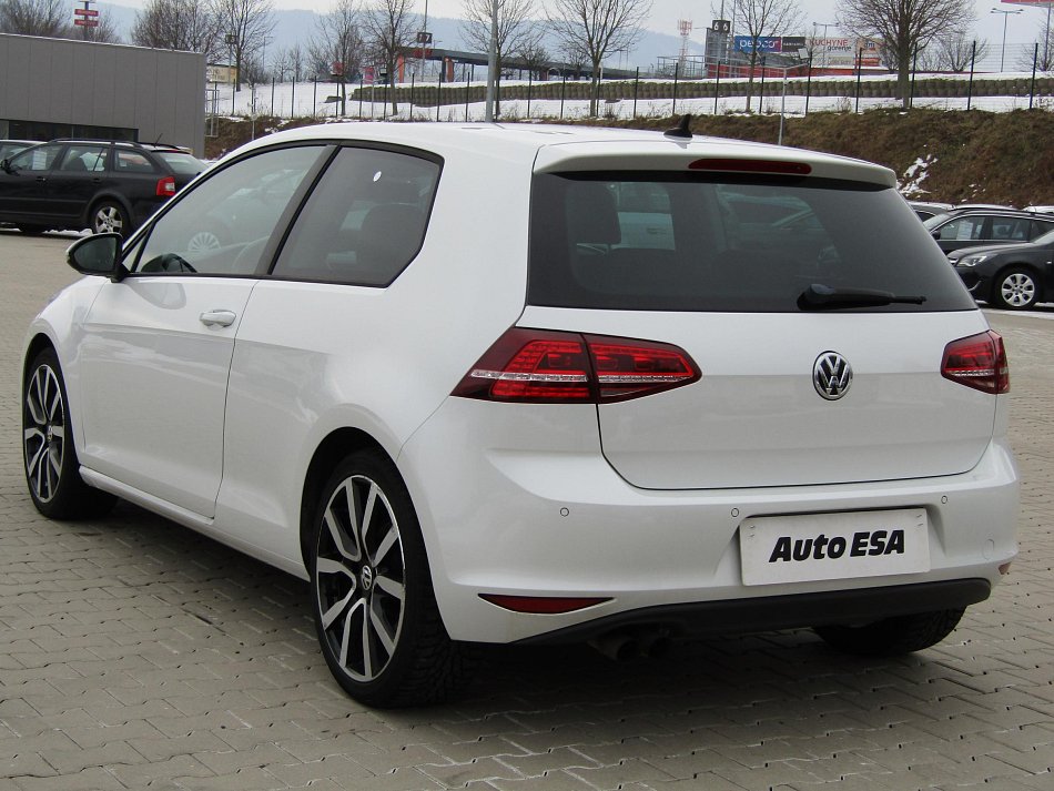 Volkswagen Golf 1.4 TSI 