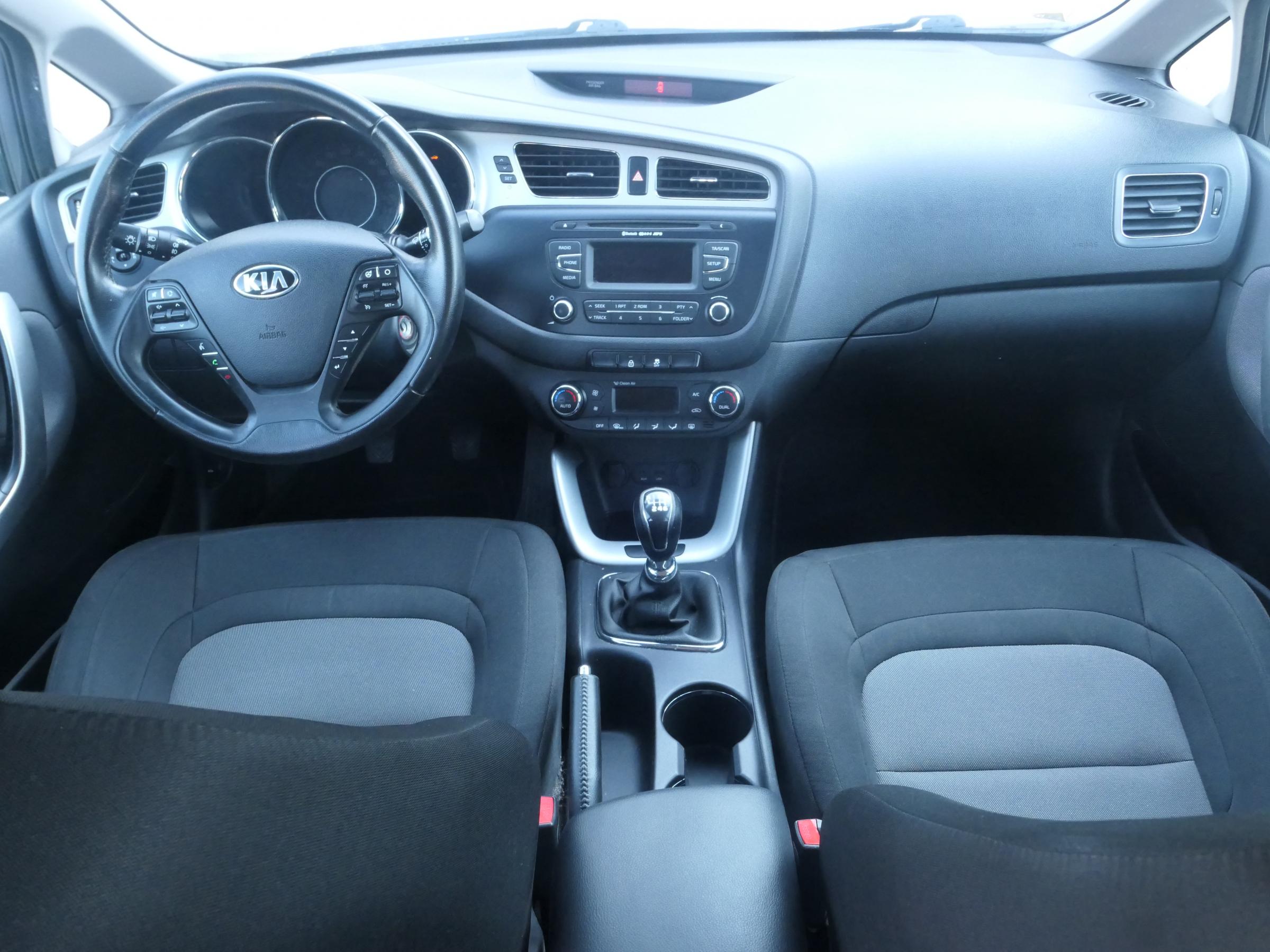 Kia Cee´d, 2012 - pohled č. 9