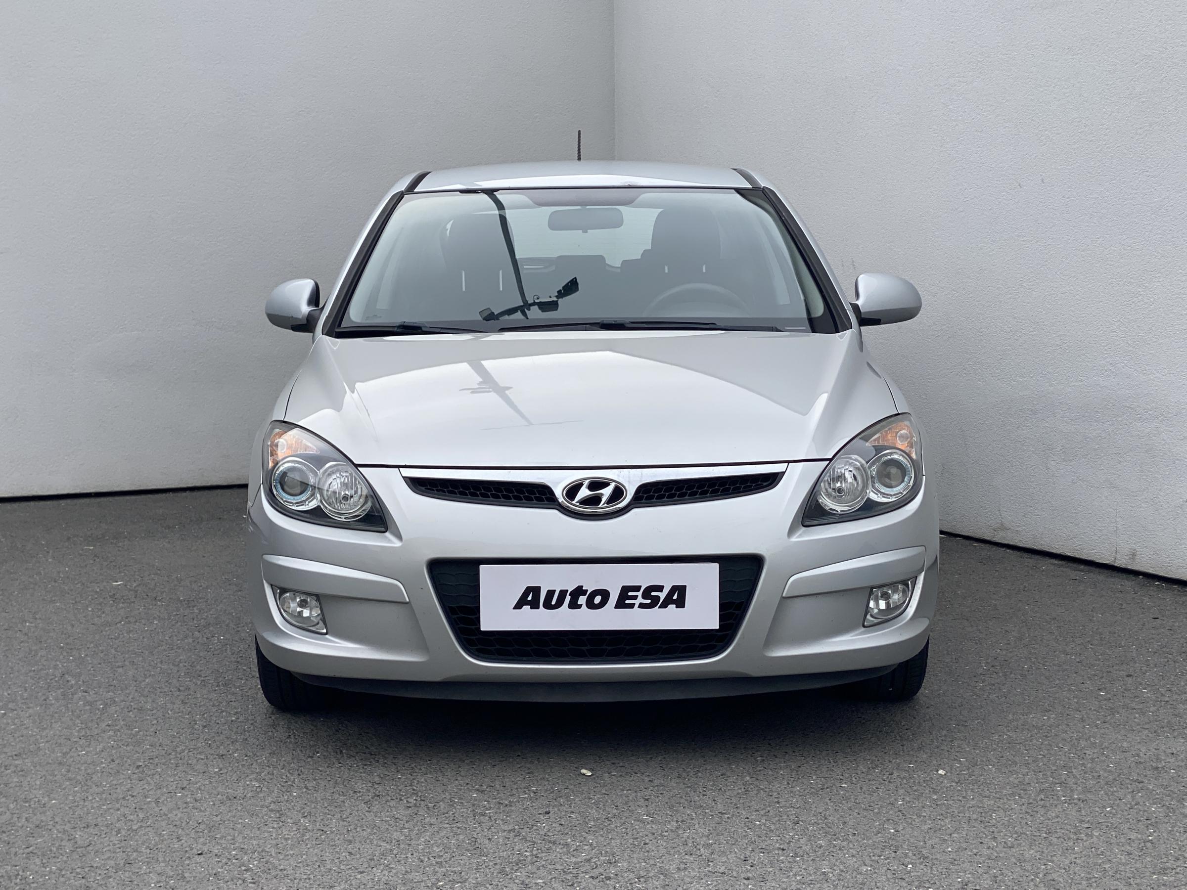 Hyundai i30, 2010 - pohled č. 2