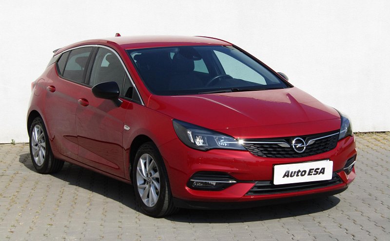 Opel Astra 1.2 T 