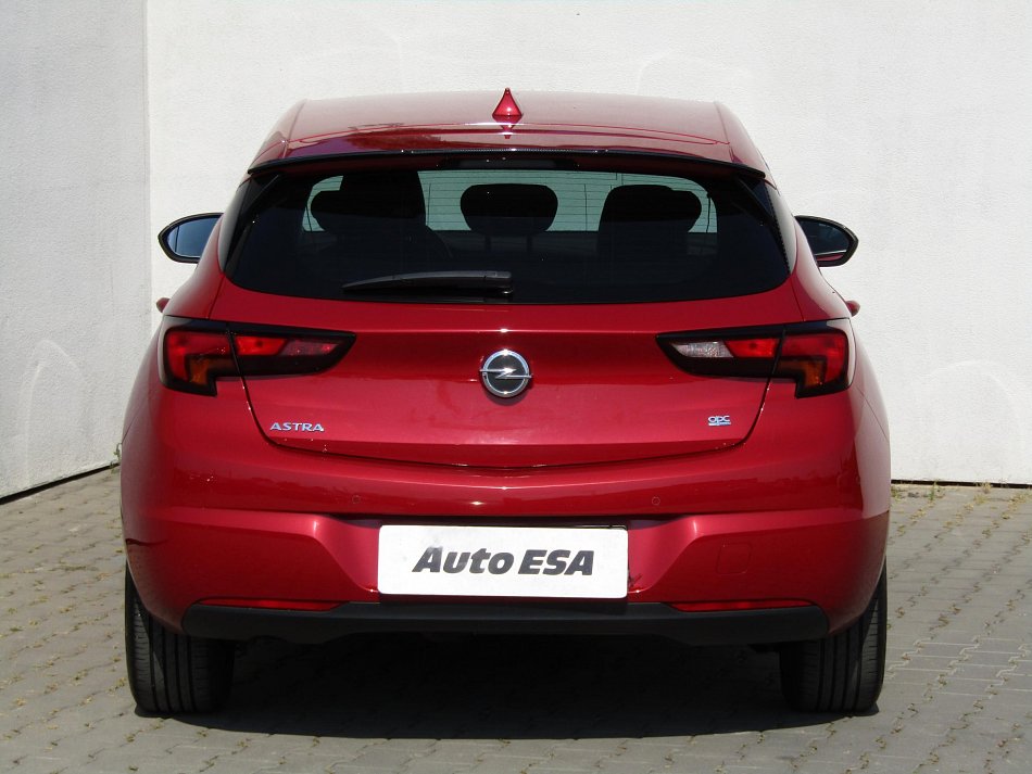 Opel Astra 1.2 T 