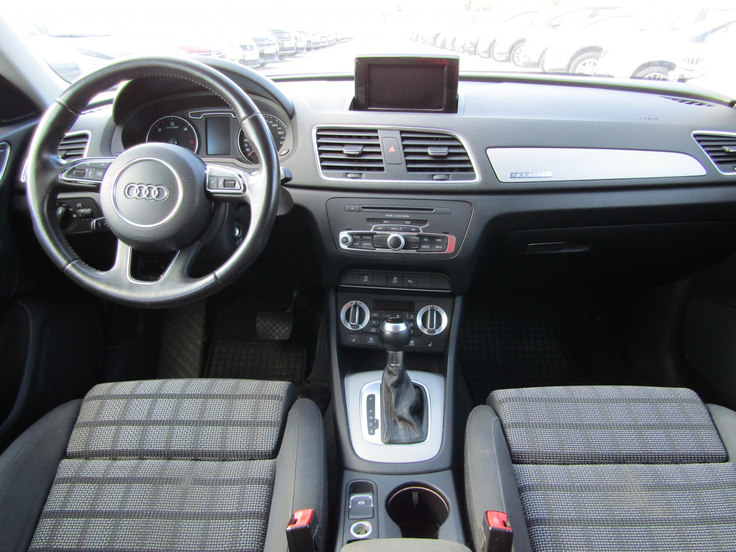 Audi Q3, 2013 - pohled č. 9