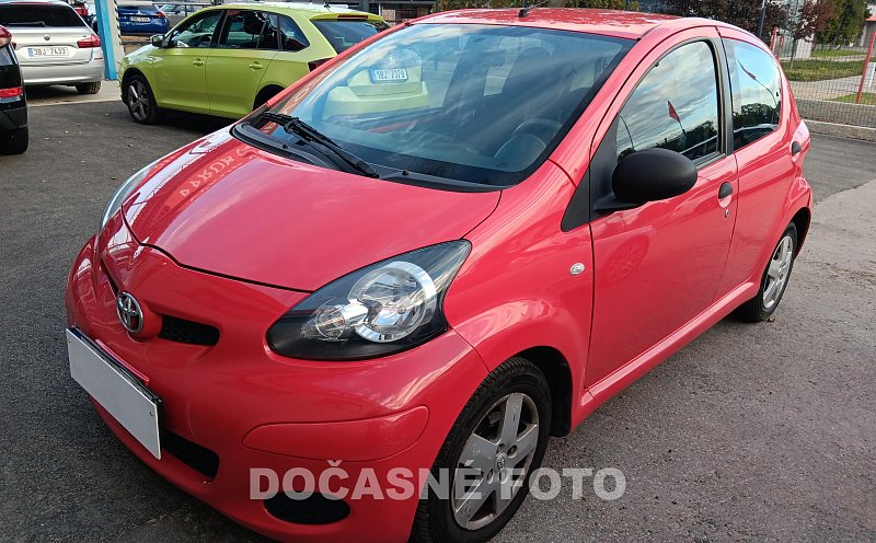 Toyota Aygo 1.0i 