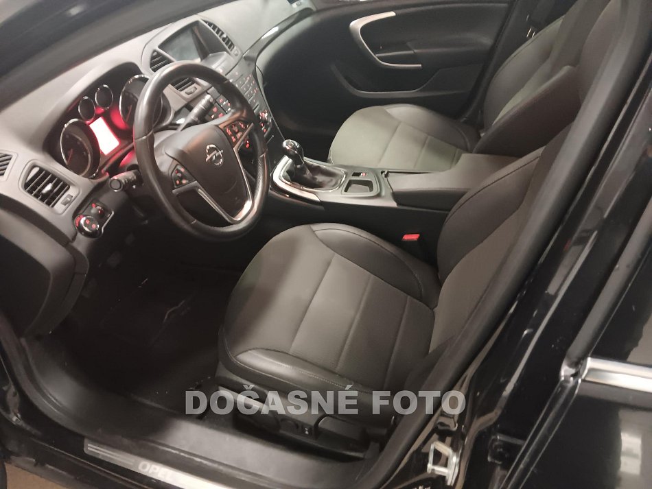 Opel Insignia 2.0CDTi 