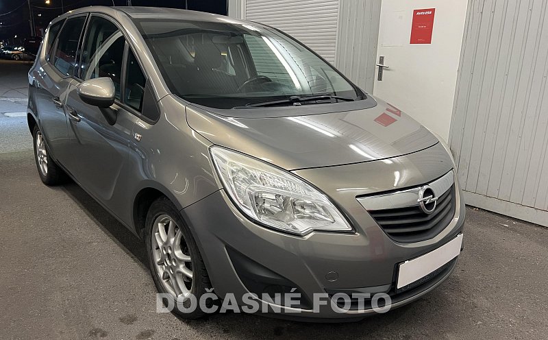 Opel Meriva 1.4i 