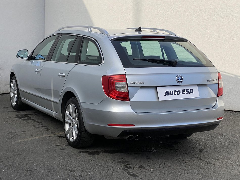 Škoda Superb II 2.0 TDi Elegance