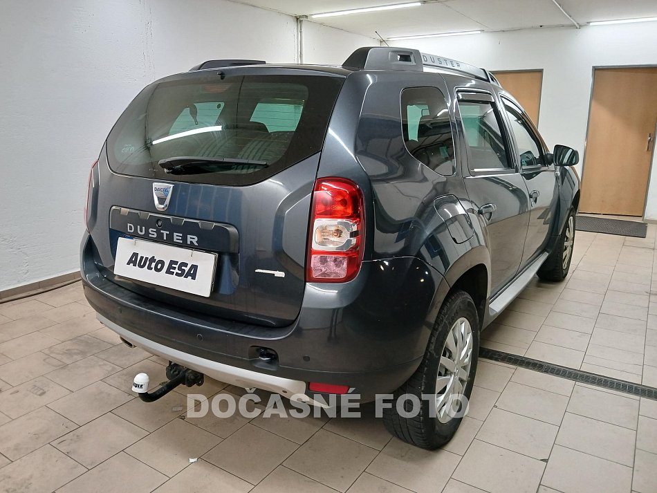 Dacia Duster 1.6 i 