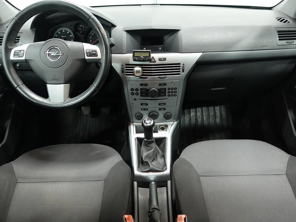 Opel Astra 1.6i 