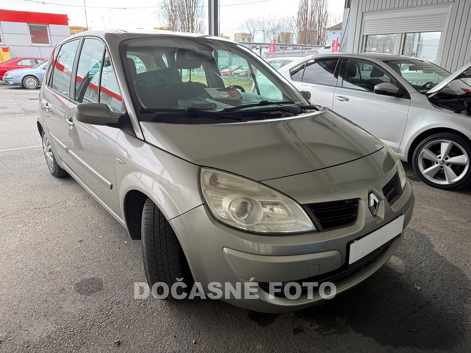 Renault Scénic 1.5 dCi 