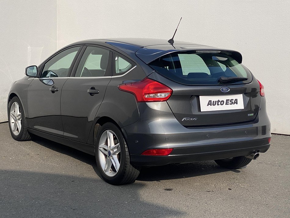 Ford Focus 1.5 EB Titanium