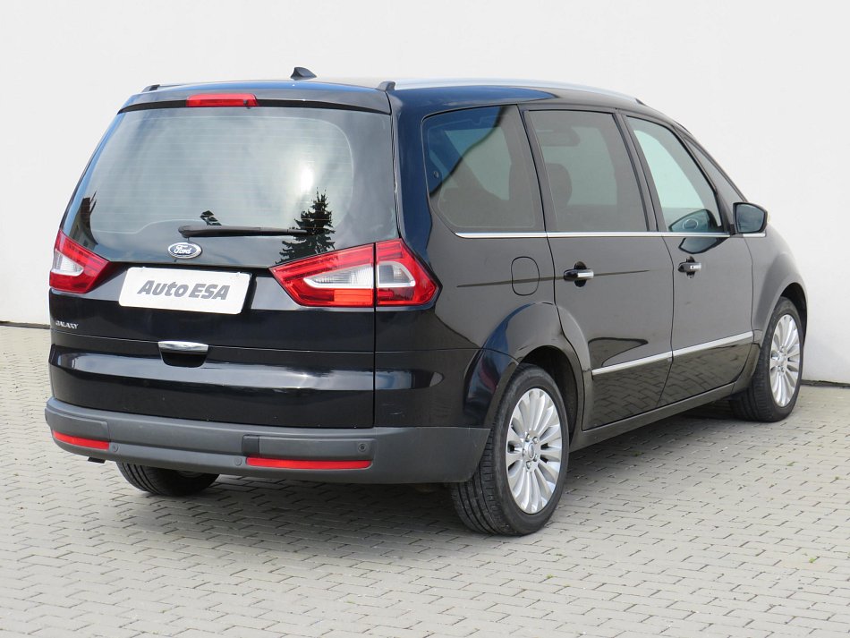 Ford Galaxy 2.0 TDCi Titanium 7 míst