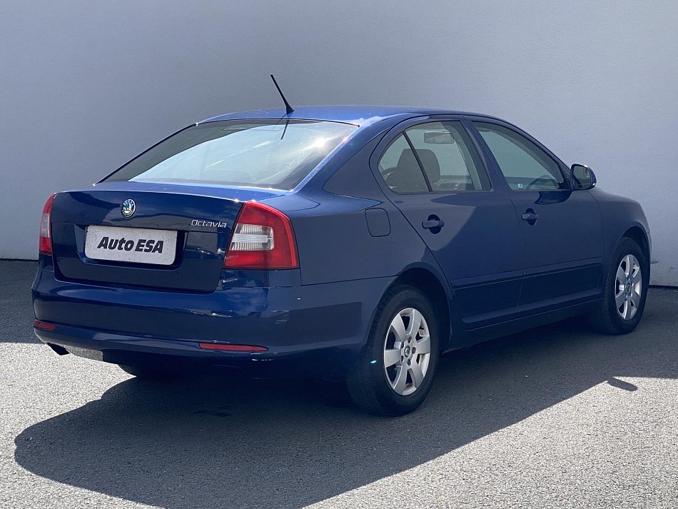 Škoda Octavia II 1.6 TDi Ambiente