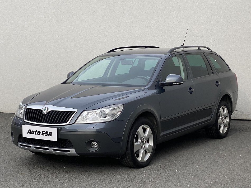 Škoda Octavia II 2.0 TDi Scout 4x4