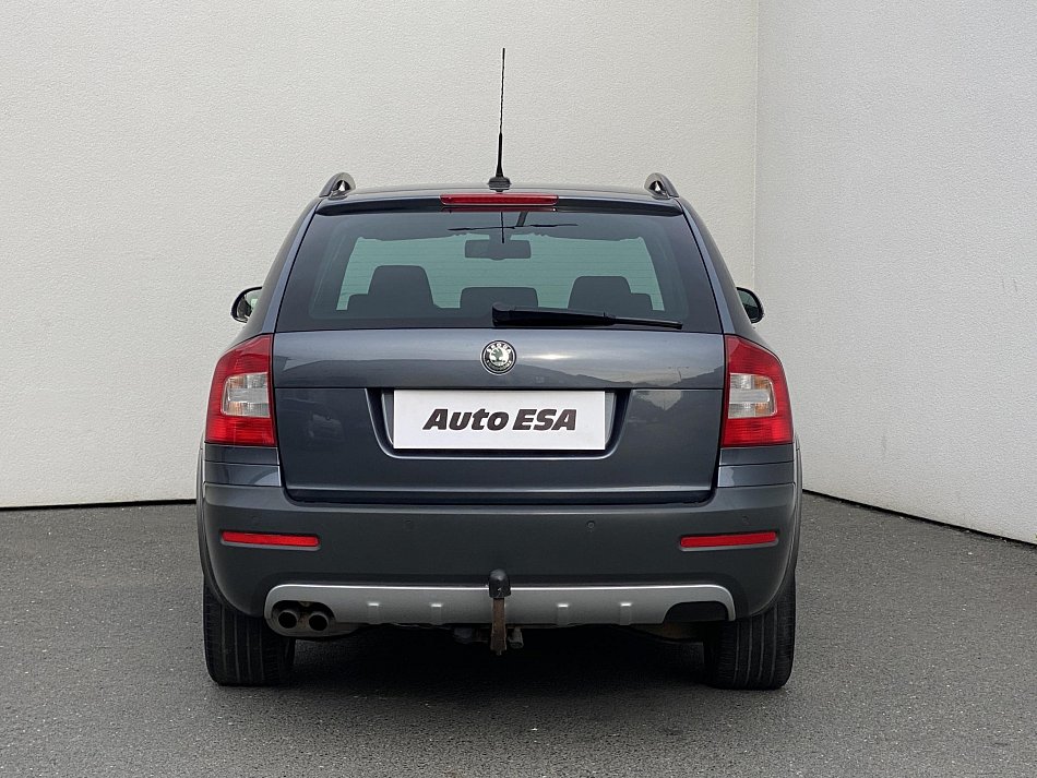 Škoda Octavia II 2.0 TDi Scout 4x4