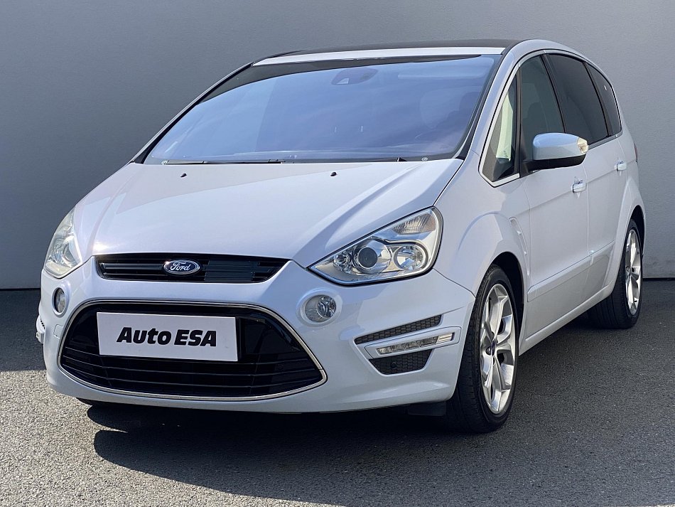 Ford S-MAX 2.0 EB Titanium