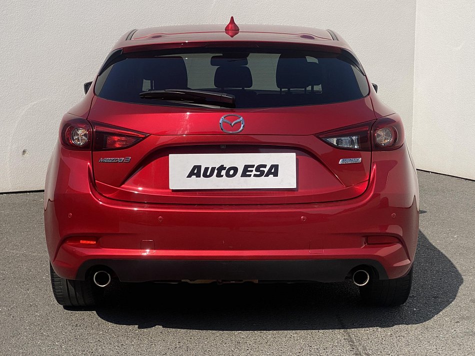 Mazda 3 2.0i Sport