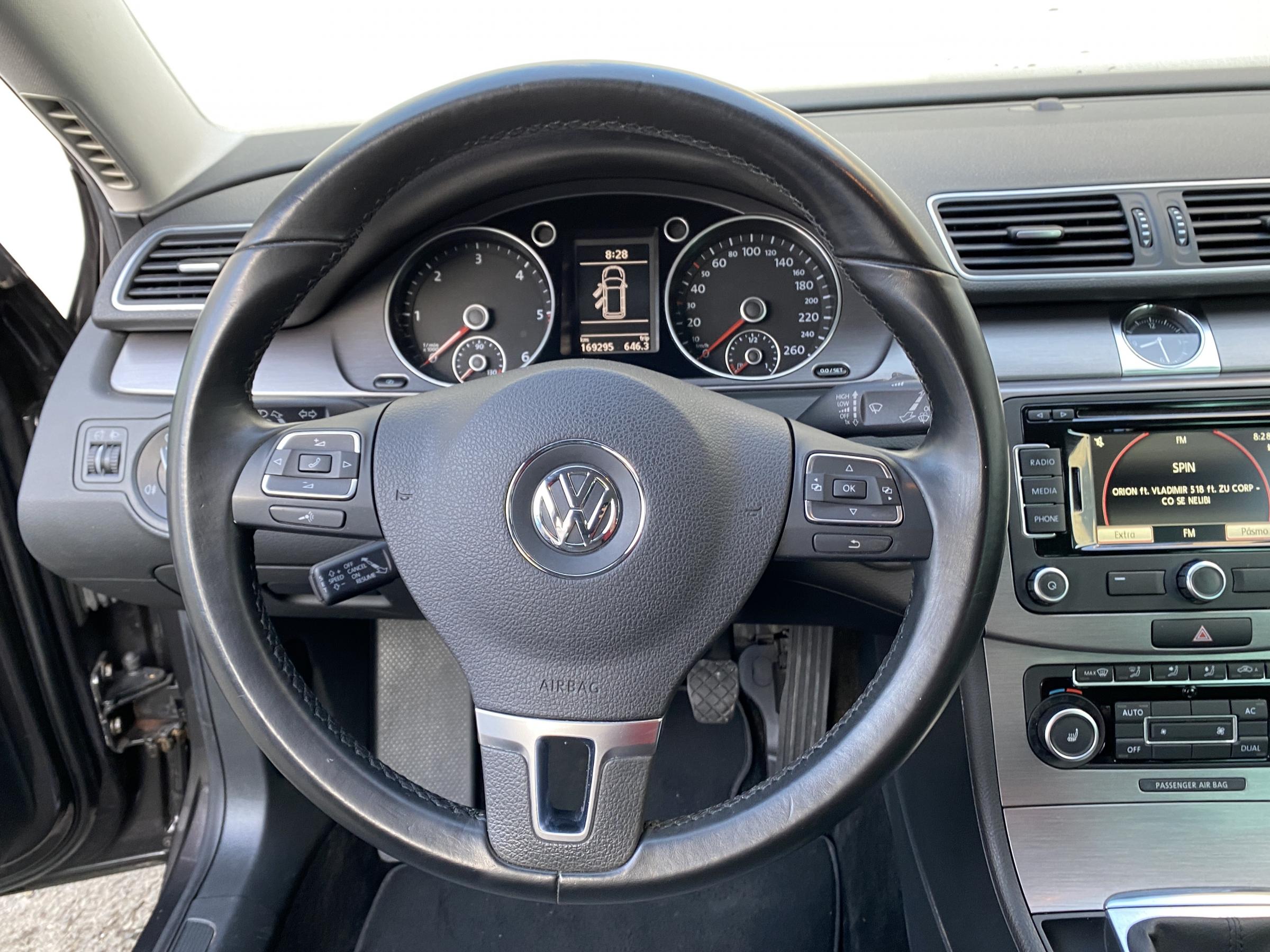 Volkswagen Passat, 2012 - pohled č. 12