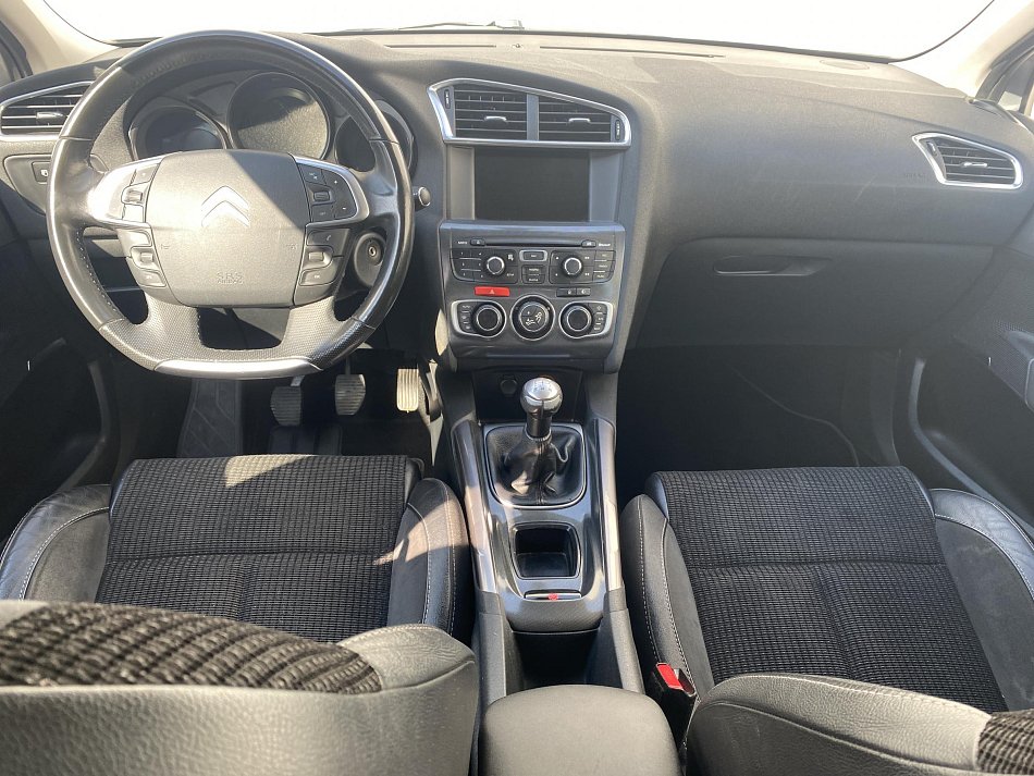 Citroën C4 1.6VTi Exclusive