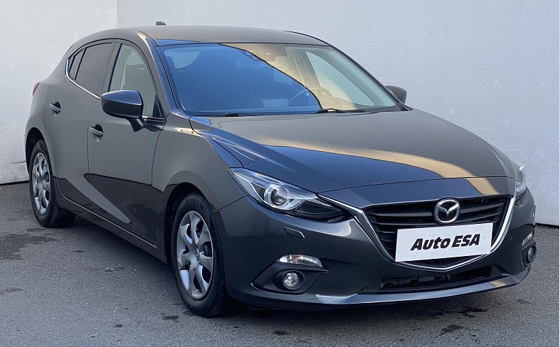 Mazda 3 2.0i Attraction