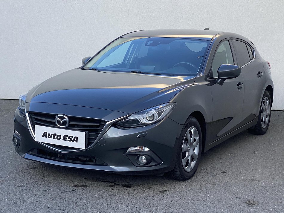 Mazda 3 2.0i Attraction