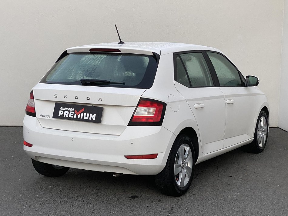 Škoda Fabia III 1.0 TSi Ambition