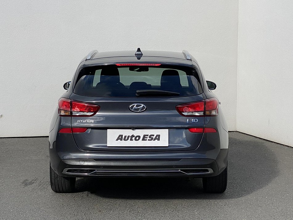 Hyundai I30 1.5 T- GDI 