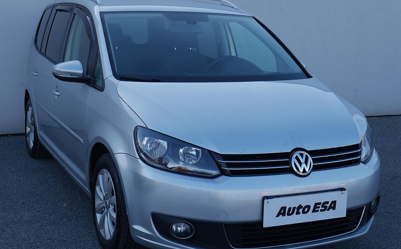 Volkswagen Touran 2.0 TDi 