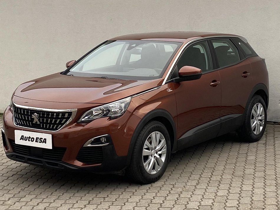 Peugeot 3008 1.2i 