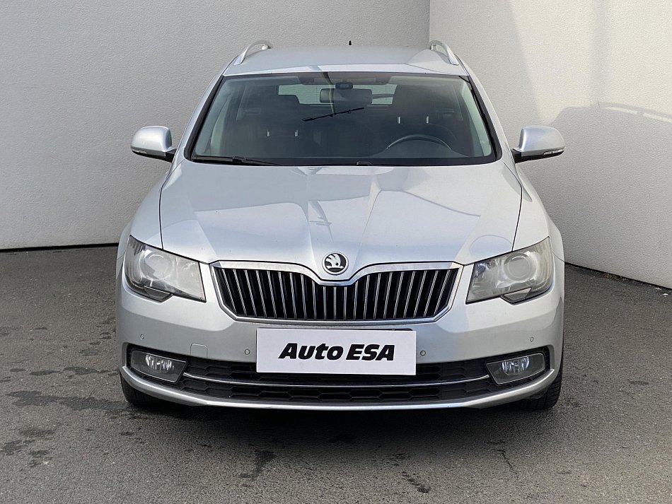 Škoda Superb II 2.0 TDi Elegance