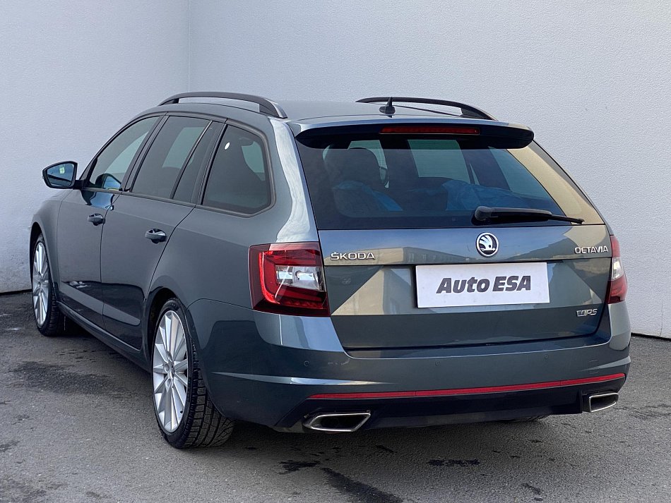 Škoda Octavia III 2.0 TDi RS Challange