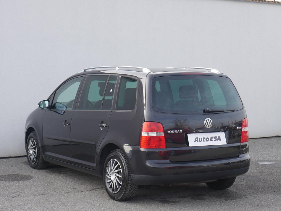 Volkswagen Touran 2.0 TDI Highline