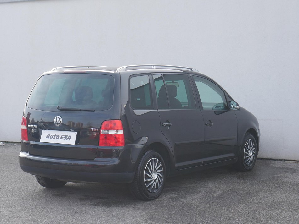 Volkswagen Touran 2.0 TDI Highline