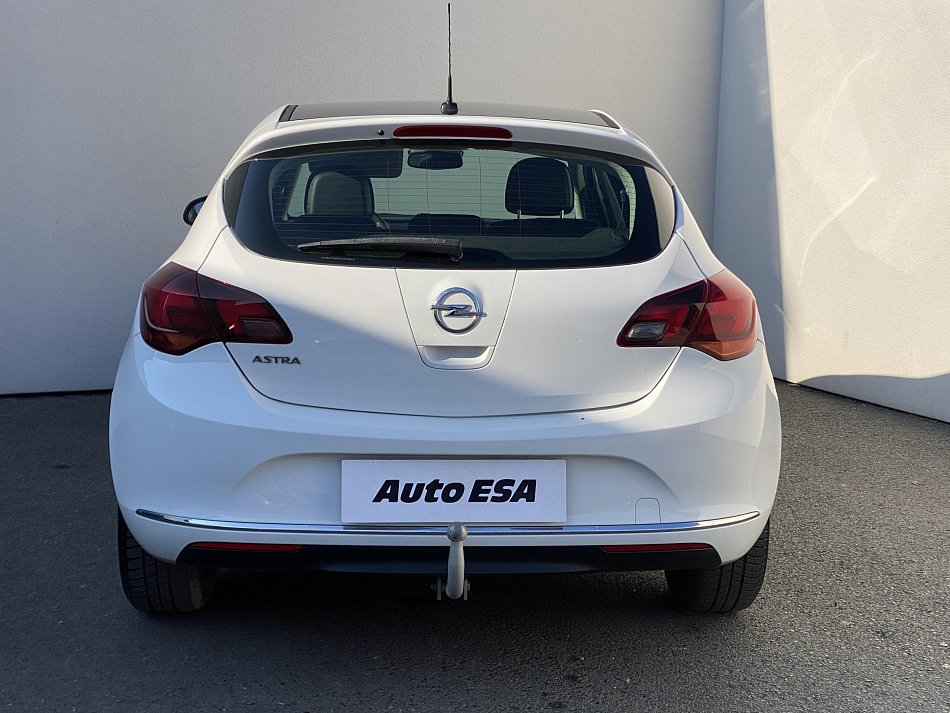 Opel Astra 1.4 T 