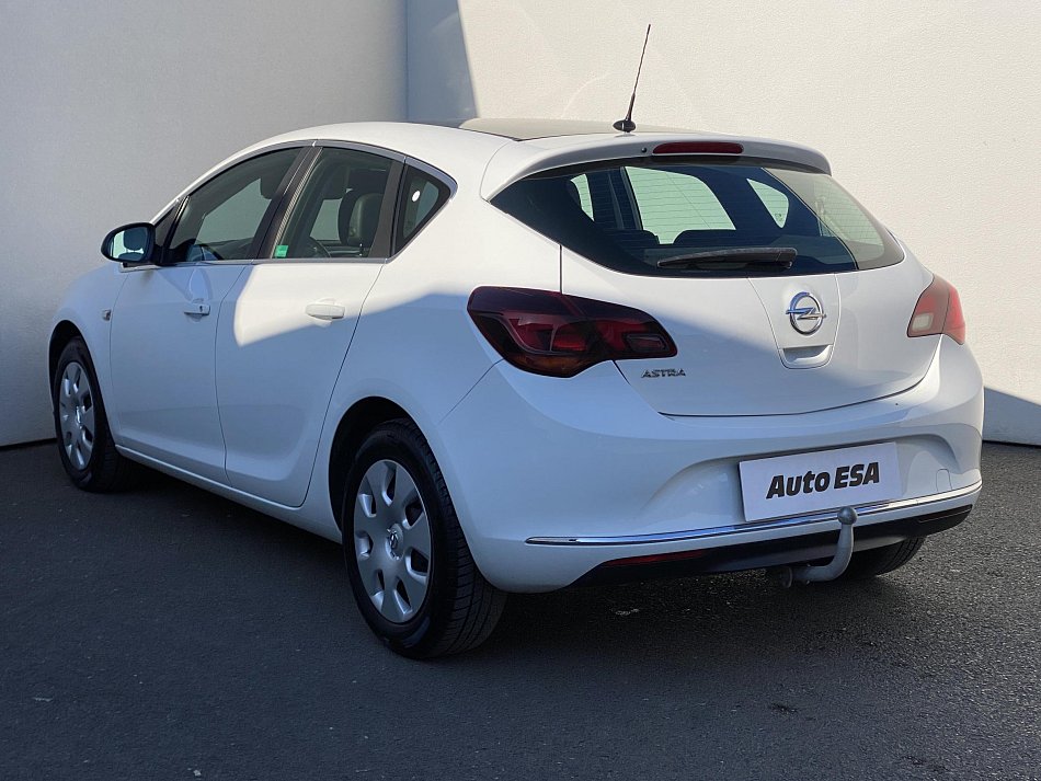 Opel Astra 1.4 T 